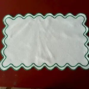 Cotton Linen Scalloped Dining Placemats